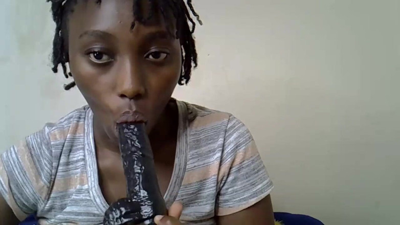 Maeeyxx: Give Me Your Dick