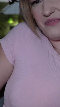 Imunda esposa gostosa leva enorme pau preto no hotel - Katie Kingerie -