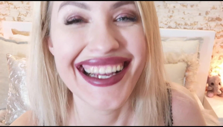 Erotic Tanya: Shrunk and tormented
