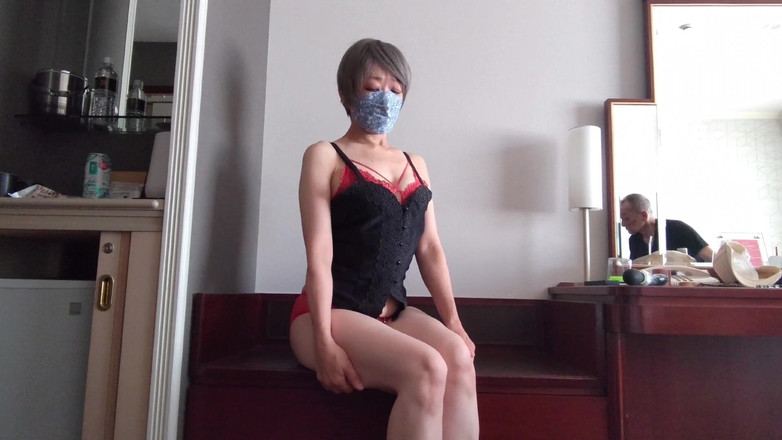 akeieroi: La masturbation obscène d’Akemi -
