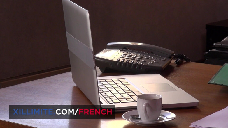 French girls at work: Piękna laska Anna Polina zostaje zerżnięta w anal