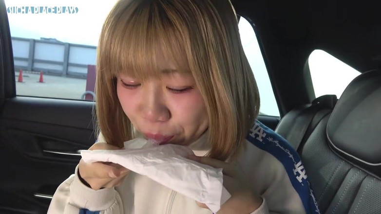 A case of fling: Глибока оральна близькість, що призводить до ніжного теплого вивільнення