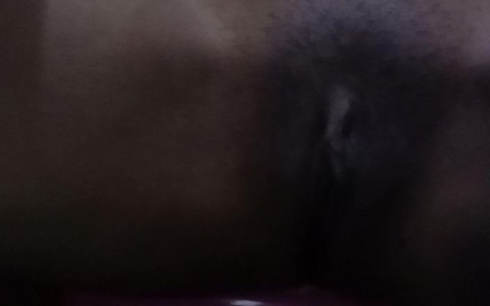 madusanka115: Sebelum Oleskan Body Wash.