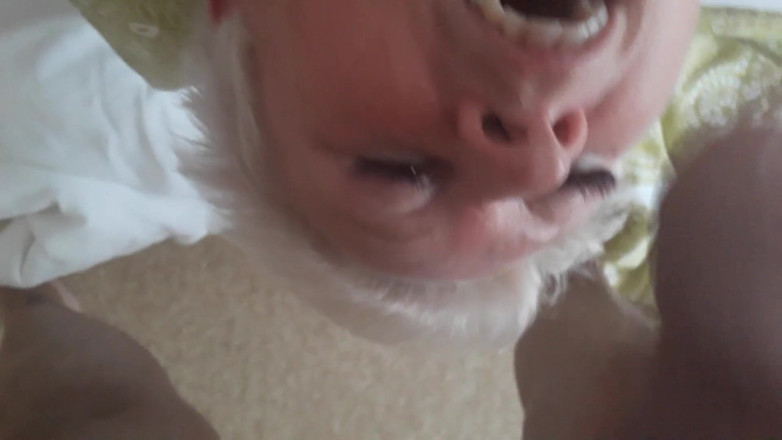 Uk Joolz: Rosto cheio de coragem