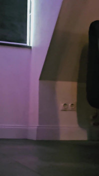 Monika Schmidt uctívá mého ptáka kouření POV