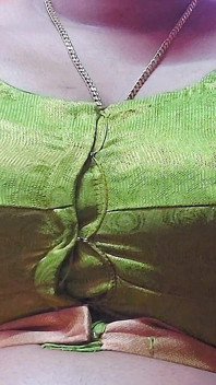 Bhabhi panas Kamuk Sutra Zoya seks tegar desi.