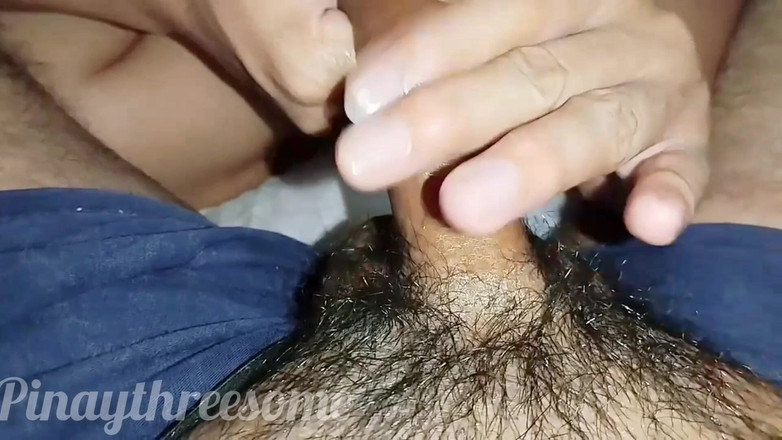 Pinay Threesome: Der schwanz meines mannes ist klein, ich brauche einen großen...