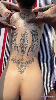Nackte Massage für louvelucius