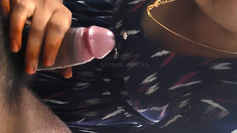 simranarrora: Üvey kız kardeş oral seks üvey erkek kardeş derin sikişiyor