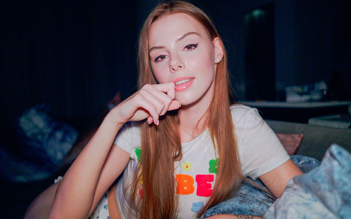 Arina Fox: Stiefbrust hat mein selbstgedrehtes video gefunden - jetzt bin ich seine...