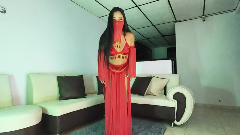 Isabel: Seksi Arap aklının içine giriyor