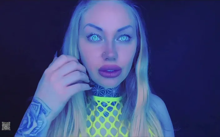 Goddess Misha Goldy: Phallus of Power: a Mind-melting Dick Worship Spiralium