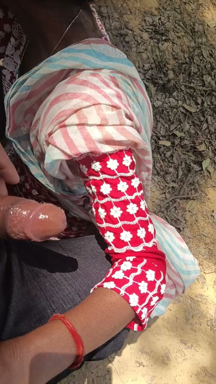 Sexy_Vandana: Landed and Fucked Girlfriend for Outdoor Sex