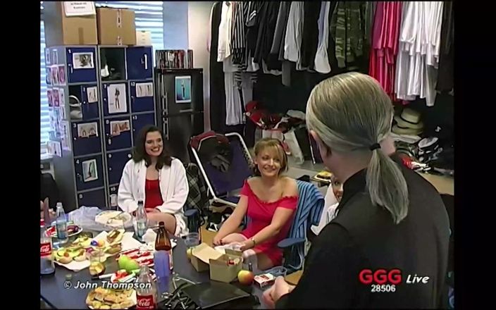 German Hardcore Gangbang GGG: GGG Немецкий гэнгбэнг - ее дырки, их правила