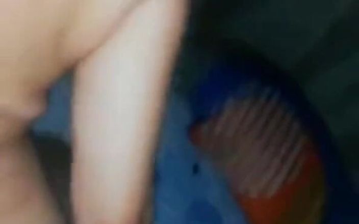 Parcuriosoo: Menina iraniana fodida