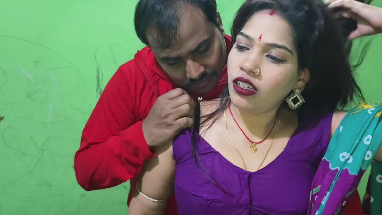 Sona bhabhi: Yeni Odia ev hanımı ateşli romantizm ve sert sikiş rahul...
