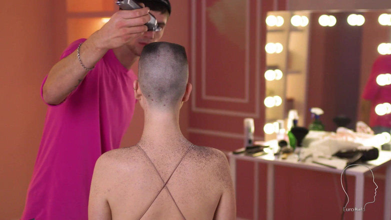 Euro Bald: Sophie