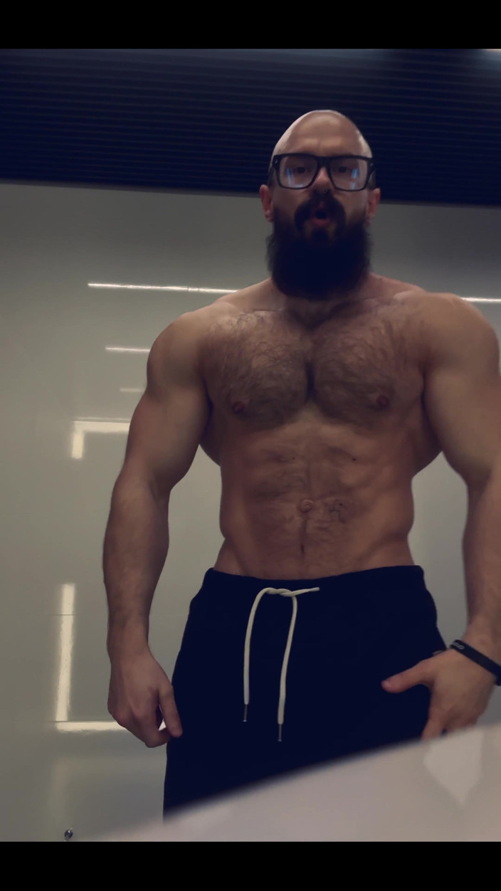 Mister Stone: Every Muscle Is Under the Skin