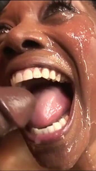 Puta de ébano apenas gangbanged: enormes pollas negras para una hermosa perra cachonda, vol 2