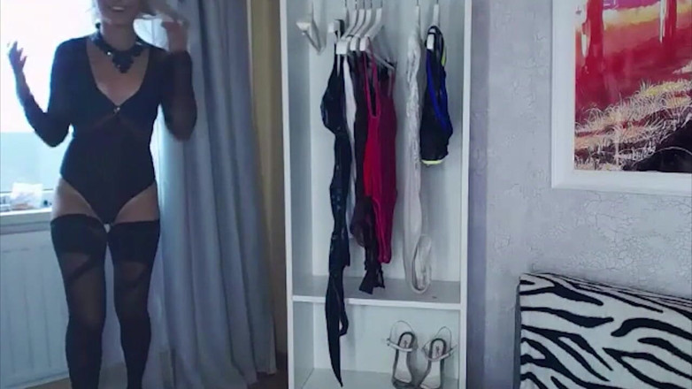 Flexilady: Sexy dildo se rozštěpí