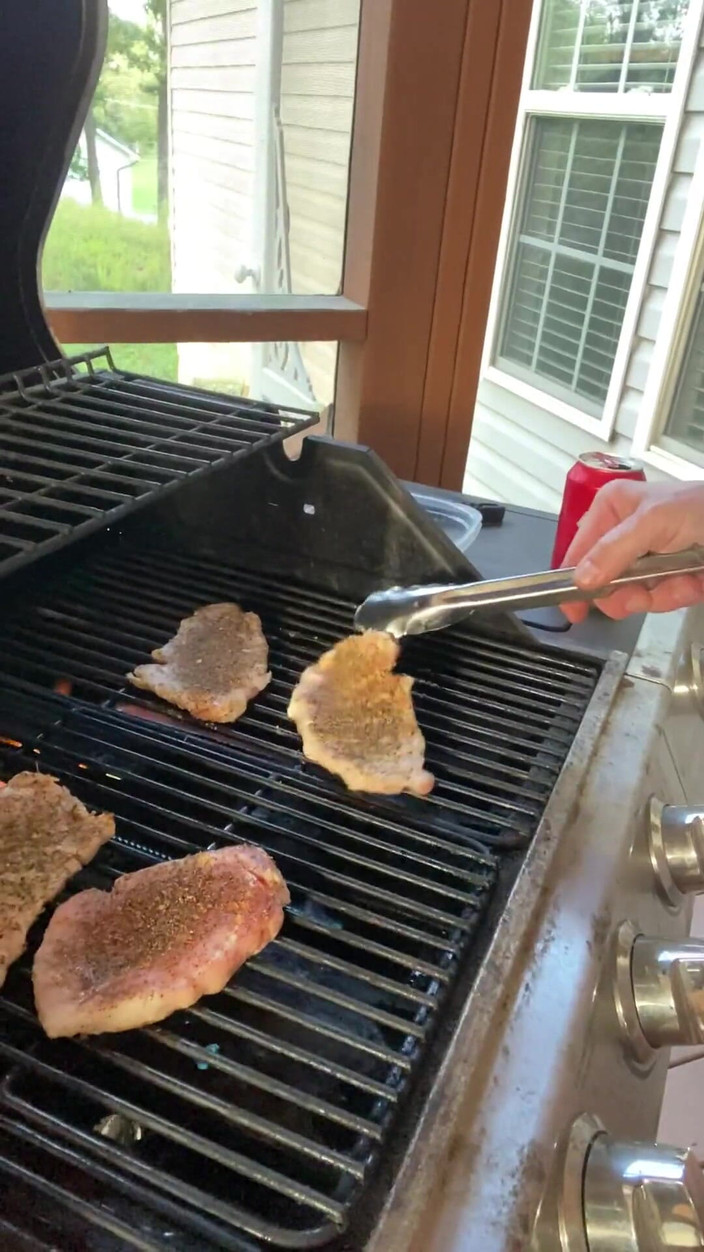 RealBigDill: Grillin z dużym D twój wielki kutas tatuś bicie mięsa...