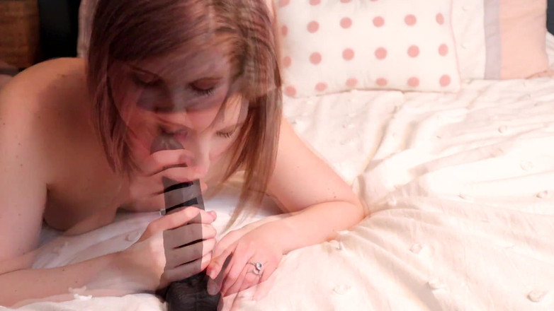 Housewife Ginger: Мой первый большой черный член - большой черный член, дилдо, сосание и трах