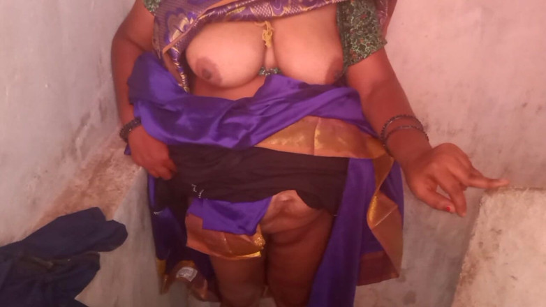 Priyanka314: Velmi sexy šukání jihoindické tetičky v domácnosti