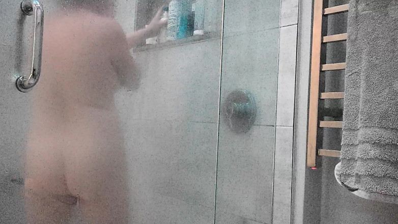 Erin and Andy: Scéna ve sprše s asijskou nevlastní dcerou Erin Luvin a...