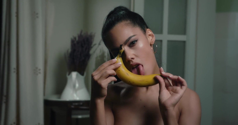 THAGSON: Un encuentro caliente entre Apolonia Lapiedra y Baby Nicols