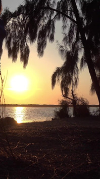 Özel ada gün batımı sikişi