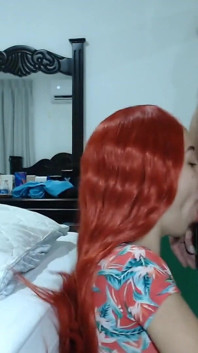 Alter mann hart anal fickt hübsches und junges mädchen zum schreienden anal-orgasmus und kommt auf sie