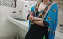 Saara Bhabhi: Hindi seksverhaal rollenspel - ex-vriend kwam naar mijn feest en neukte...
