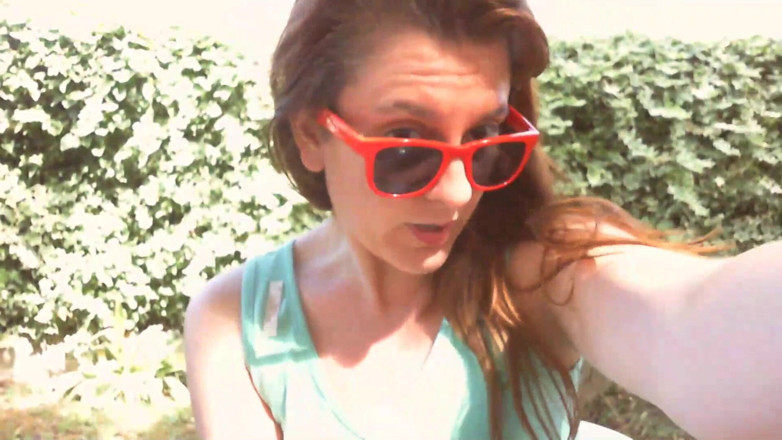 Nicoletta Embassi: Wearing Sunglasses Outdoors