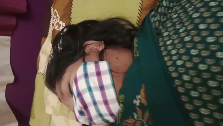 unwelcomeland: Bur Fat Gaya Land Ghush Gaya Chut Me Hot Bhabhi