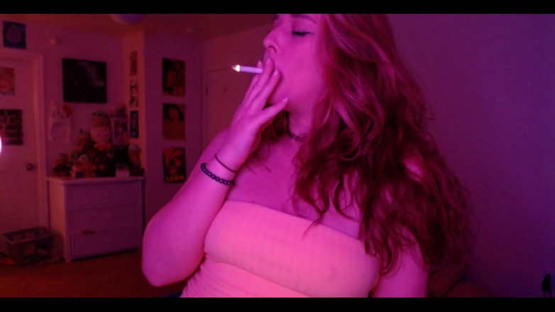 Alli Anderson: Pink Smoke