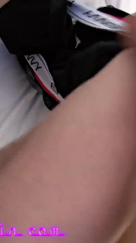 Palam dubur dan blowjob berganda sebelum makan malam