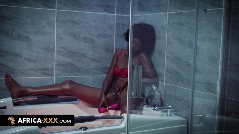 Africa-XXX: Solo di kamar mandi