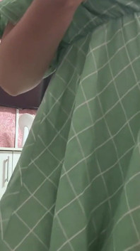 Elle essaye le sexe intense pendant une chatte enceinte de 38 semaines pendant l’orgasme des contractions