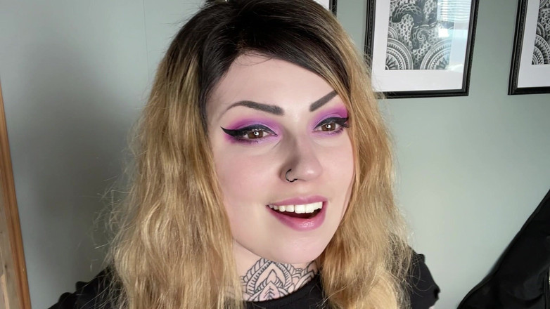 Miss Valentina: 내 시간에 대한 지불