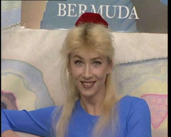 YOUR FIRST PORN: Konigin Der 90 Er Jahre - Etiene Queen of the 90s - Etiene