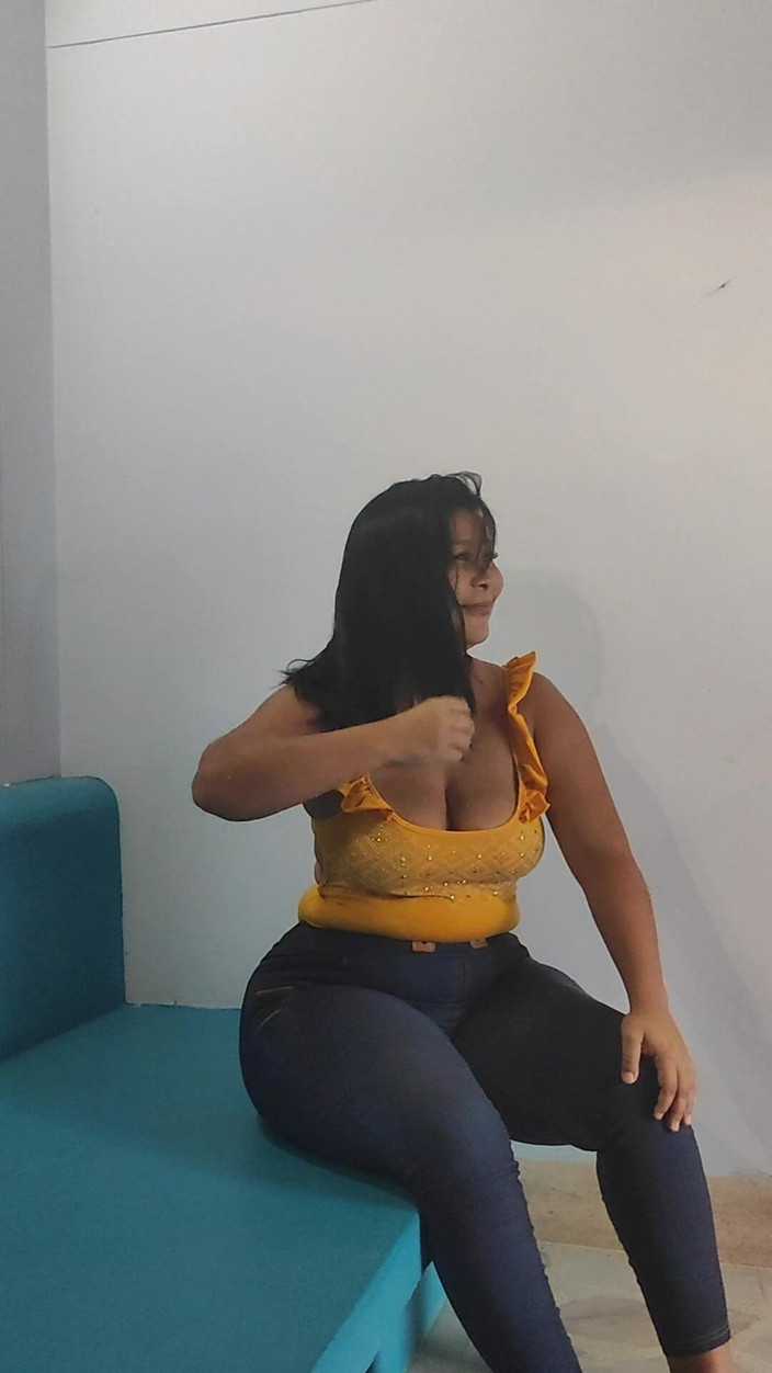 Crisanto999: Esposa infiel foge com seu meio-sobrinho