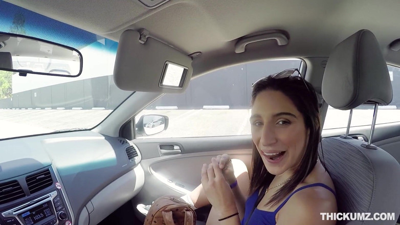 Team Skeet: Thickumz - Quase pego! Twerking com Abella Danger
