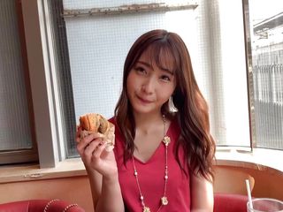 MBM3988: M420G07 Gonzo at a hotel with an orthodox beauty who...