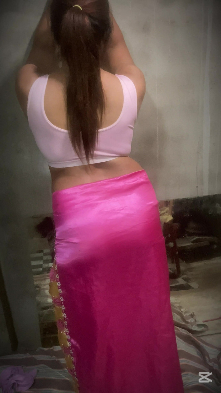 Tiyana: ホットワイフシェイクアスと夫の記録