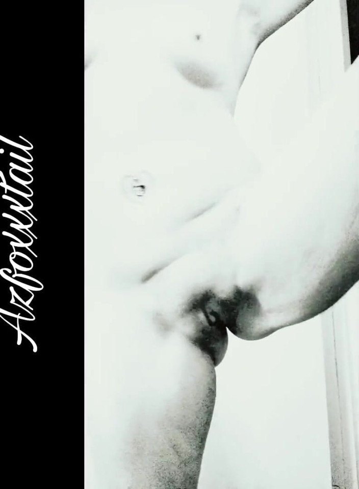 AzFoxxxTailPhelicia: Strip 2 - Fluffypanty