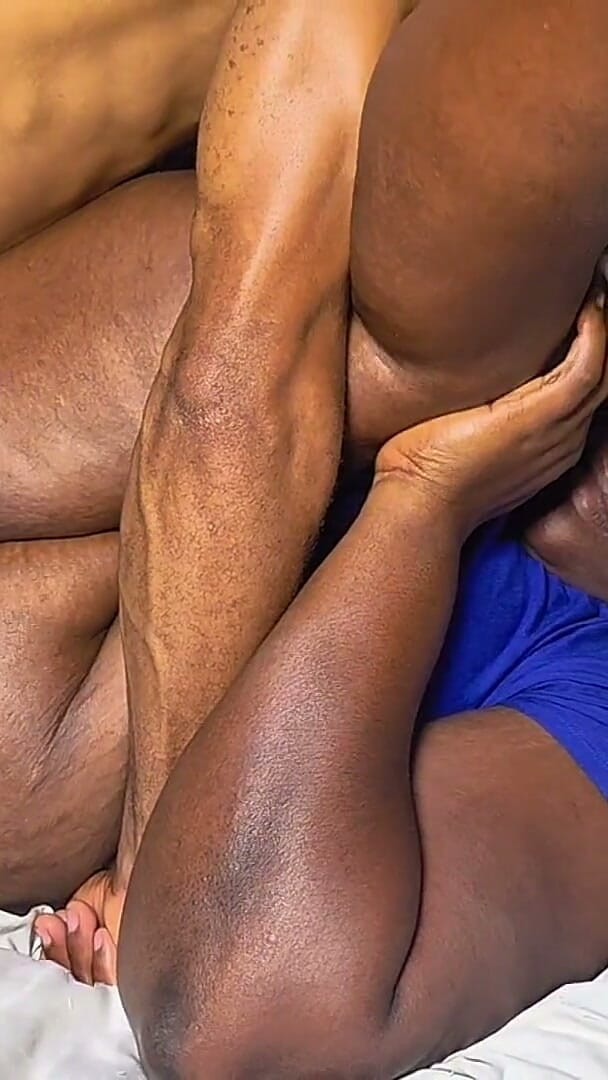 Bangweather: Fucking Her Phat Bum Bum