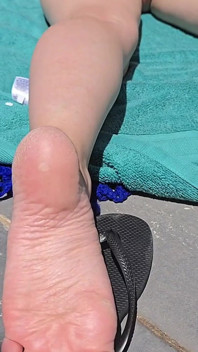 Subathing Bogel (barefoot)