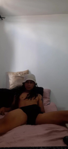 ColumbiaTwinkBoy: Colombia Cowboy Wanking
