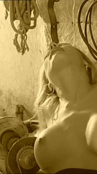 Orgía hardcore con ninfómanas y hombres depravados