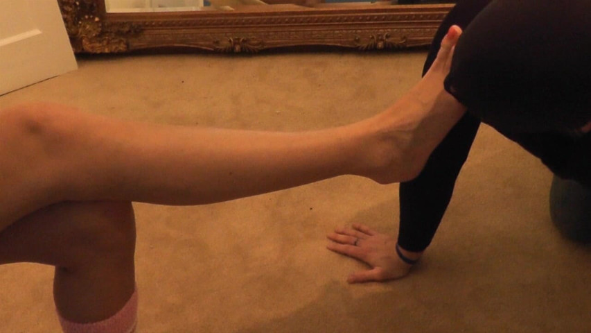 Toe Sucking Slave (Danielle Maye) Toe Sucking Slave (Danielle Maye)